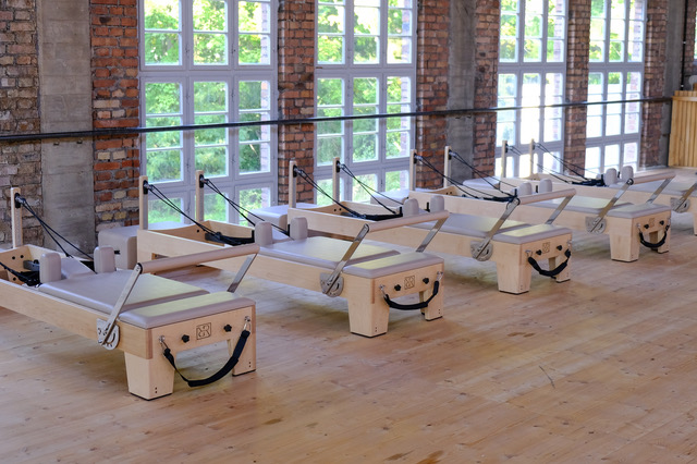 Pilatesloft in der Reithalle Achern mit 5 Reformern